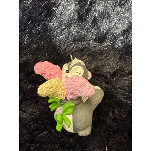 Hallmark Keepsake 1996 Skunk Figurine Ornament "Garden Club" Collectors Series